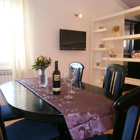 Apartman Шибеник Экстерьер фото