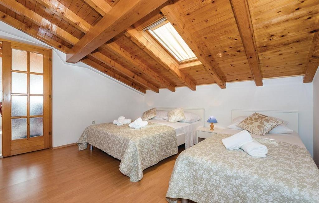 Apartman Шибеник Экстерьер фото